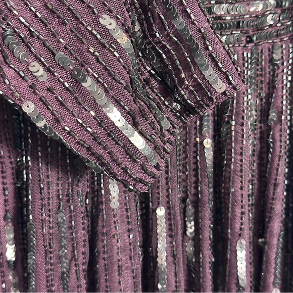 MacDuggal 4977 formal gown in mulberry, size 12, wedding, evening - Picture 8 of 16